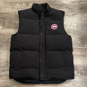 Canada Goose Men’s XL Black Quilted Down Vest